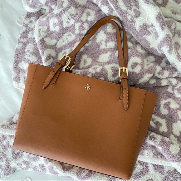 Tory Burch Handbags - Tory Burch Small York Buckle Bag
